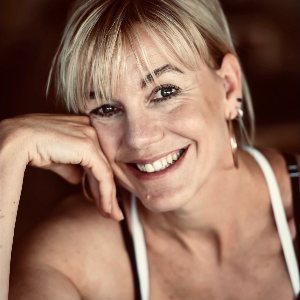 Mrs. Kimberley Garlick